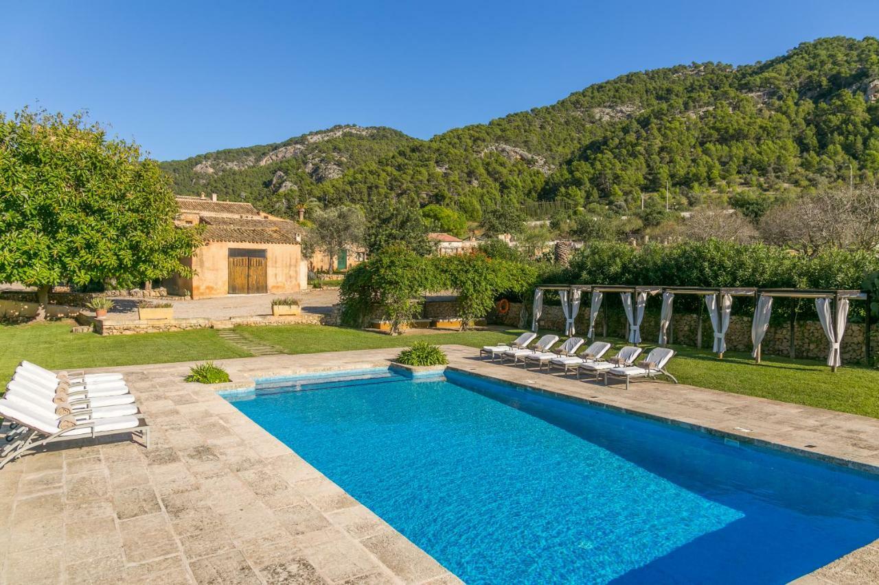 Historic House In Mallorca Up To 12 Guests Villa อานดราตส์ ภายนอก รูปภาพ