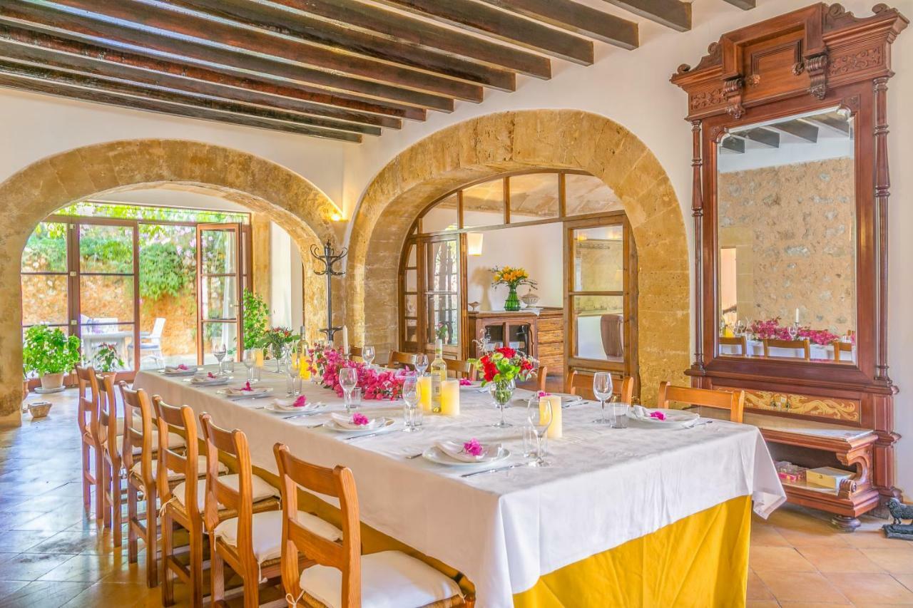 Historic House In Mallorca Up To 12 Guests Villa อานดราตส์ ภายนอก รูปภาพ