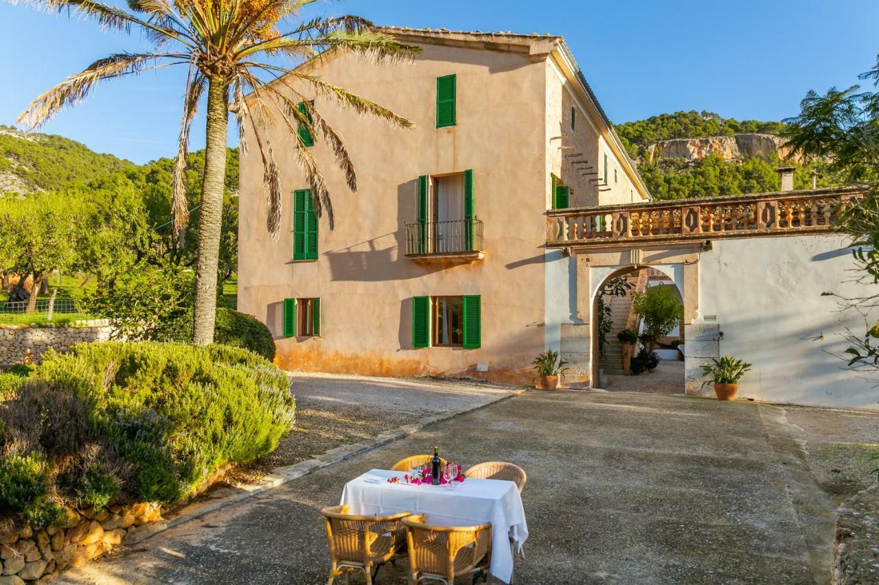 Historic House In Mallorca Up To 12 Guests Villa อานดราตส์ ภายนอก รูปภาพ